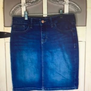 Denim skirt